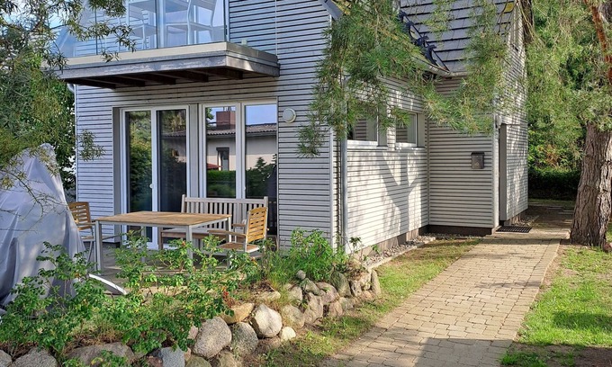 Quilitz House | Ferienhaus Quilitz am Peenestrom mit 2 Getrennten Wohneinheiten