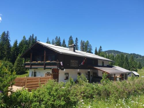 Flattnitz Apartment | Ferienhaus Schäfer - Apartments - Wintersports - Family holiday - Holiday with your dog - Rural & Scenic