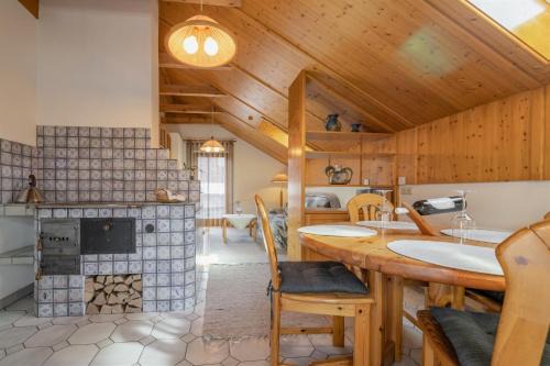 Hermagor-Pressegger See Apartment | Ferienhaus Schmied