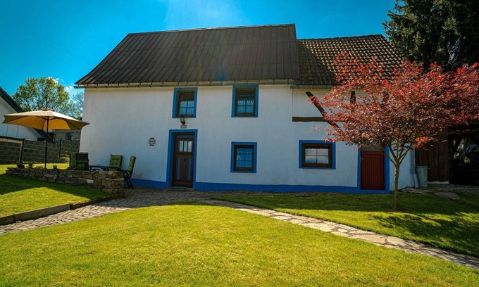 Meinerzhagen Cottage | Ferienhaus "shiva" - Bauernhaus mit Charme