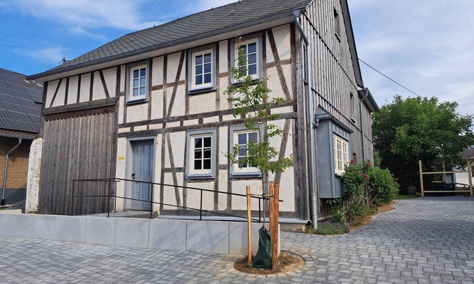 Buch House | Ferienhaus Steffens - historic half-timbered house near the Geierlay