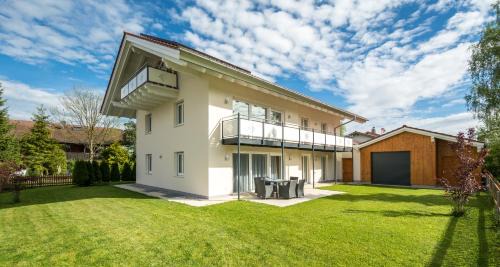Ohlstadt Apartment | Ferienhaus Villa Alpenpanorama