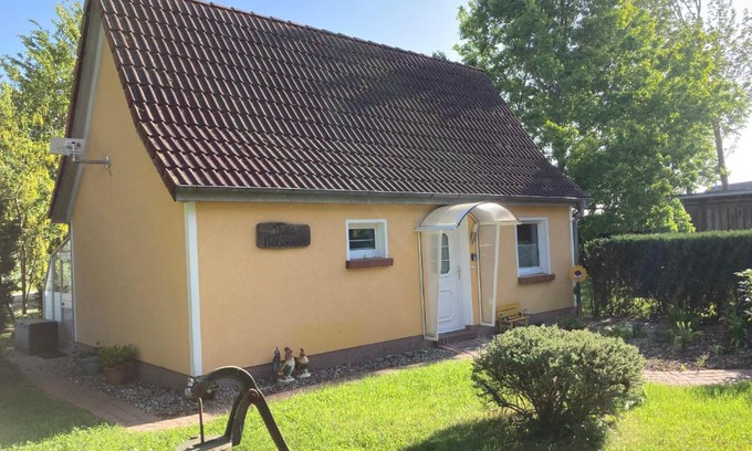 Hessenburg Apartment | Ferienhaus -Villa Hühnerstall-