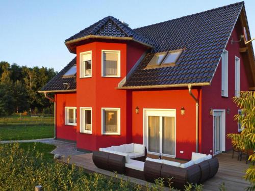 Selchow House | Ferienhaus Zum roten Adler in Storkow