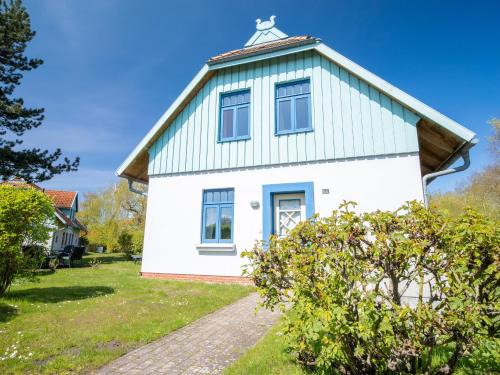 Ostseebad Wustrow House | Ferienhaussiedlung Strandperlen Weidenhof 6b (Typ IX)