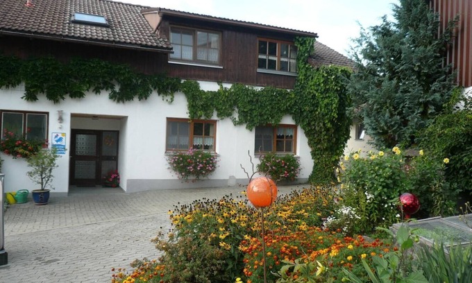Opfenbach Apartment | Ferienhof Fink - Ferienwohnung Sonnenblume