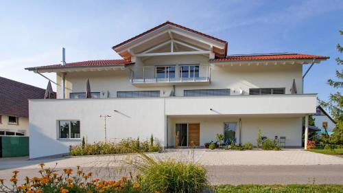 Ailingen Apartment | Ferienhof Haas