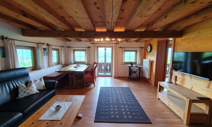 Schoenau am Koenigssee Apartment | Ferienwohnung Spinnerlehen, 45 qm mit Balkon