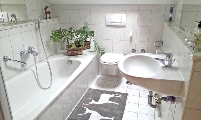 Hohenaschau im Chiemgau Apartment | Ferienwohnung 75 qm zwei Schlafzimmer und Ostbalkon
