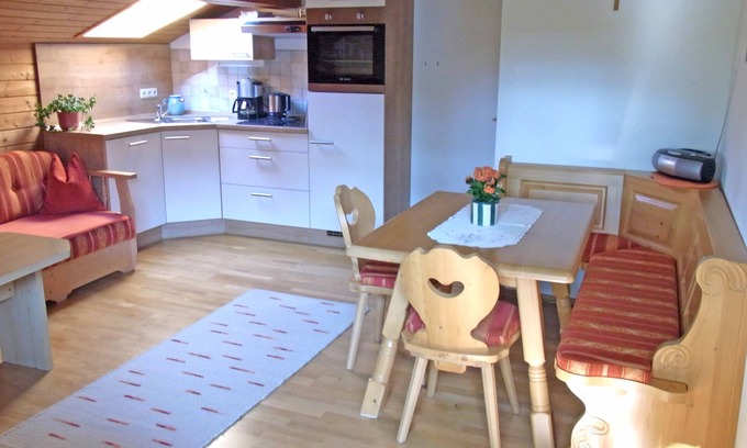 Aschau im Chiemgau Apartment | Ferienwohnung 68 qm mit zwei Schlafzimmern und großem Balkon°