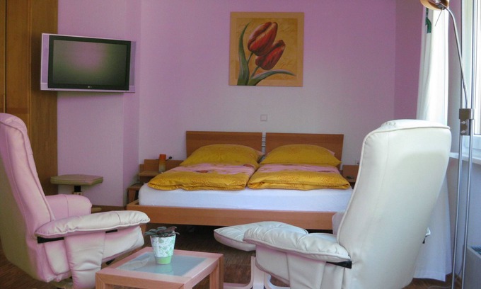 Kleinschonach Apartment | Ferienwohnung Schwahn