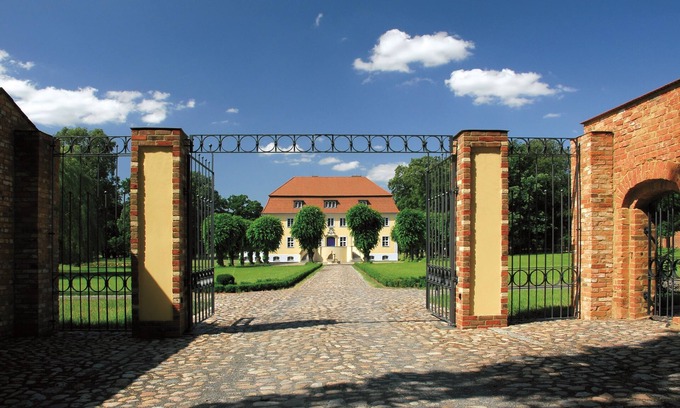Vetschau/Spreewald Apartment | Ferienwohnung Anna, Gutshof Lobendorf