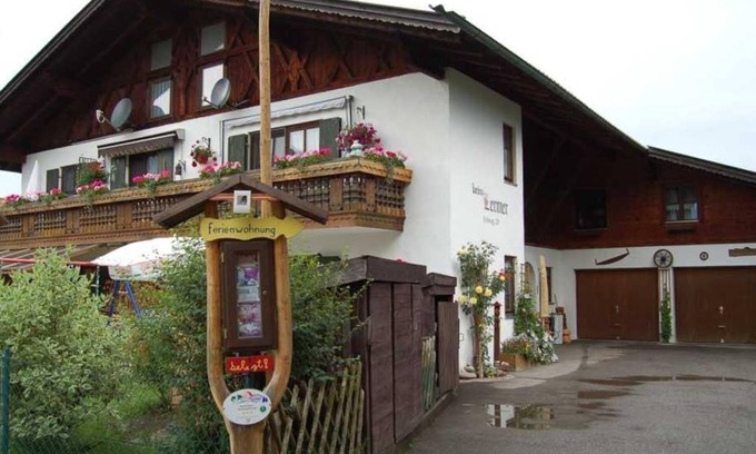 Saulgrub Apartment | Ferienwohnung 2 - Haus Lermer