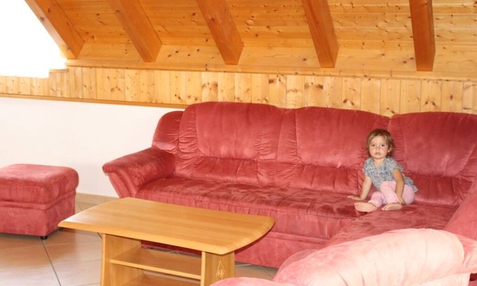 Lippertsreute Apartment | Ferienwohnung 3, 85qm, 2 Schlafzimmer, max. 4 Personen