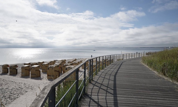 Scharbeutz Apartment | Ferienwohnung 5 mit Balkon in der Strandburg in Scharbeutz
