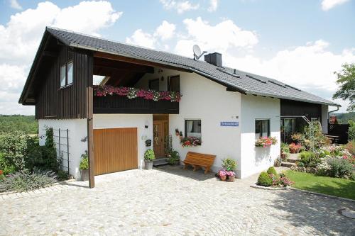 Riedenburg Apartment | Ferienwohnung Achhammer