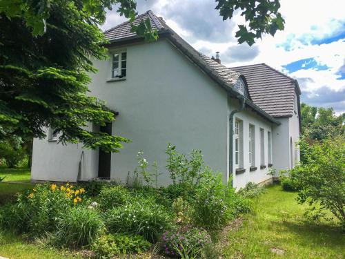 Gutzkow Apartment | Ferienwohnung Alte Dorfschule