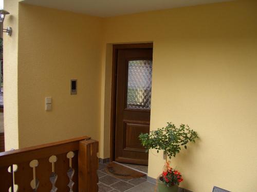 Seebach Apartment | Ferienwohnung am Busterbach