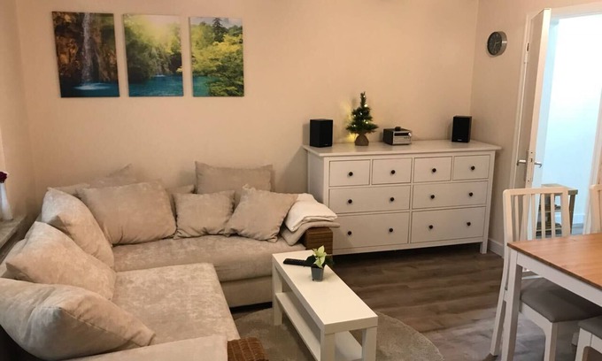 Center/Hamm-Bossendorf Apartment | Ferienwohnung Amy, 50 Qm., 1-2 Personen