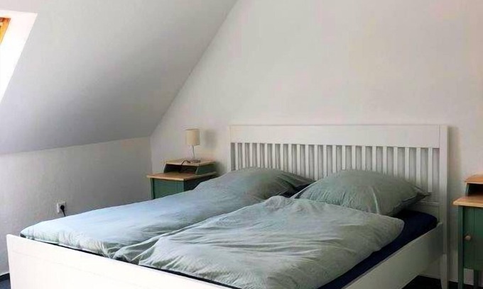 Hullern Apartment | Ferienwohnung Am Waldrand, 1-4 Pers