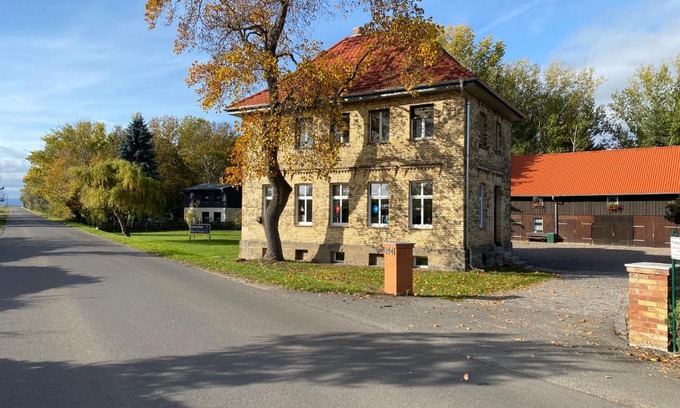 Seeland Apartment | Ferienwohnung am Froser See