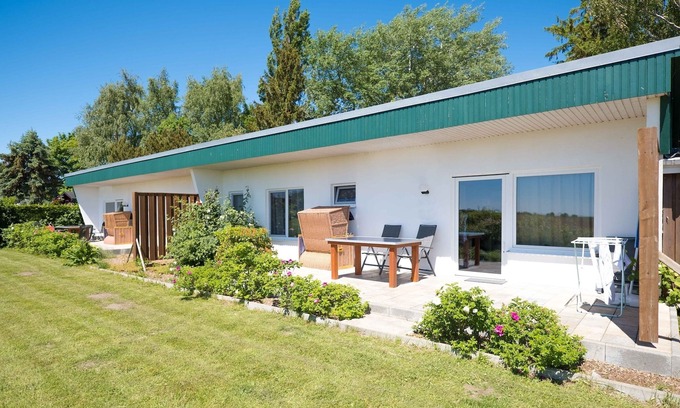 Born auf dem Darss Apartment | Ferienwohnung Am Holm Bungalow 2 im Erholungsort Born am Darß