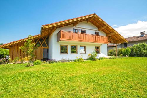 Uebersee Apartment | Ferienwohnung Am Moosbach