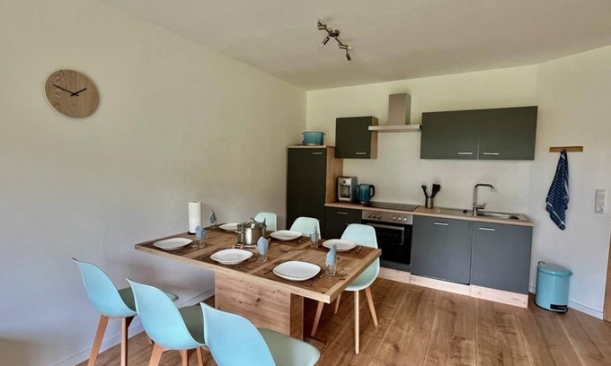 Holste Apartment | Ferienwohnung am Wald