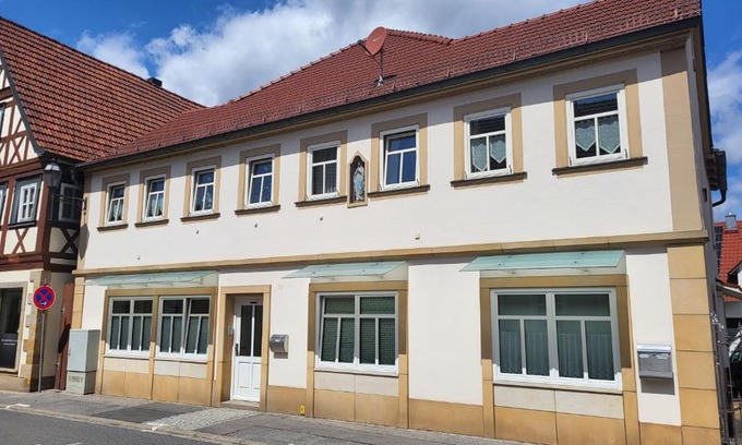 Ebern Apartment | Ferienwohnung an der Eiswiese