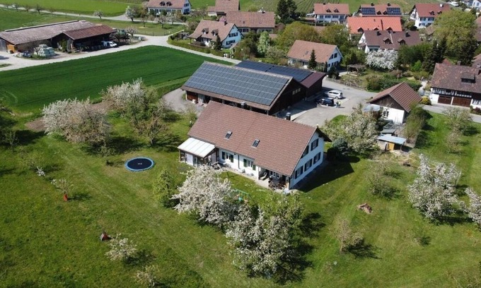 Andelfingen District Apartment | Ferienwohnung/app. für 6 Gäste mit 75m² in Berg am Irchel