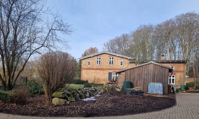 Marlow Apartment | Ferienwohnung/app. für 6 Gäste mit 105m² in Marlow