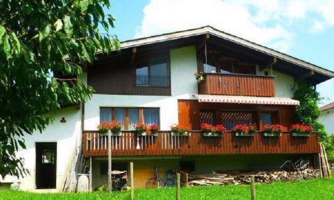 Amsoldingen Apartment | Ferienwohnung/app. für 3 Gäste mit 60m² in Amsoldingen