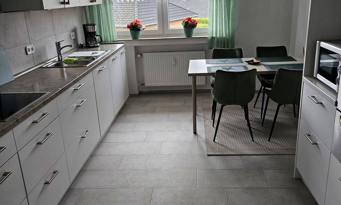Leherheide Apartment | Ferienwohnung/app. für 2 Gäste mit 69m² in Bremerhaven
