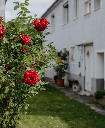 Schutzen am Gebirge Apartment | Ferienwohnung Morgensonne