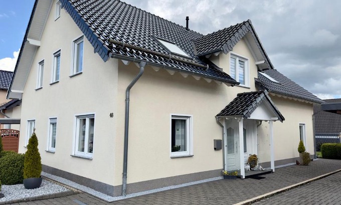 Kall Apartment | Ferienwohnung auf dem Fels