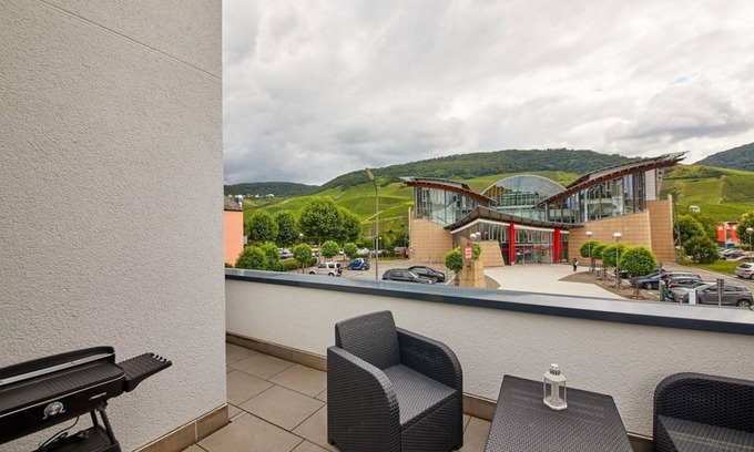 Kues Apartment | Ferienwohnung Baron, Deutschland