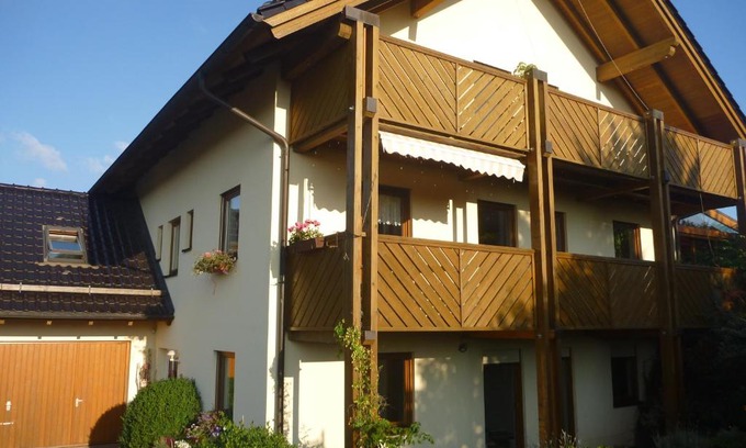 Lugau Apartment | Ferienwohnung Birkennest