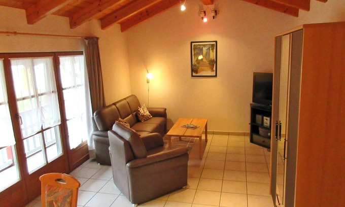Waging am See Apartment | Ferienwohnung bis 4 Personen, Balkon, 45 m²