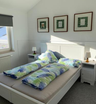 Leichlingen Apartment | Ferienwohnung Blütenstadt