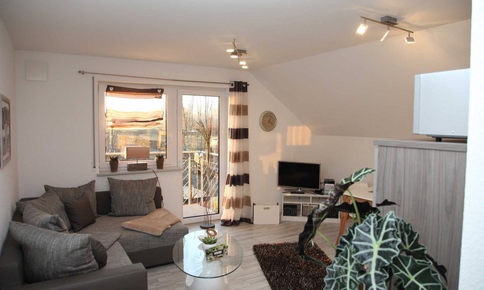 Eberstadt Apartment | Ferienwohnung Blanc de Noir - Weinlodge am Geissberg