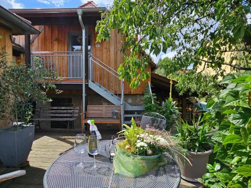 Großjena Apartment | Ferienwohnung Carlotta