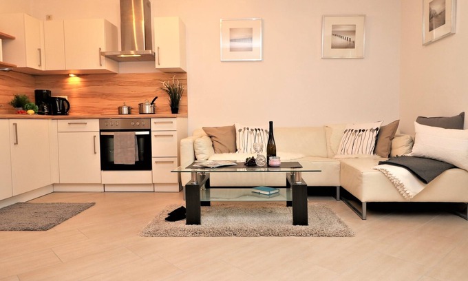 Ostseebad Wustrow Apartment | Ferienwohnung mit Balkon Direkt Hinter der Düne