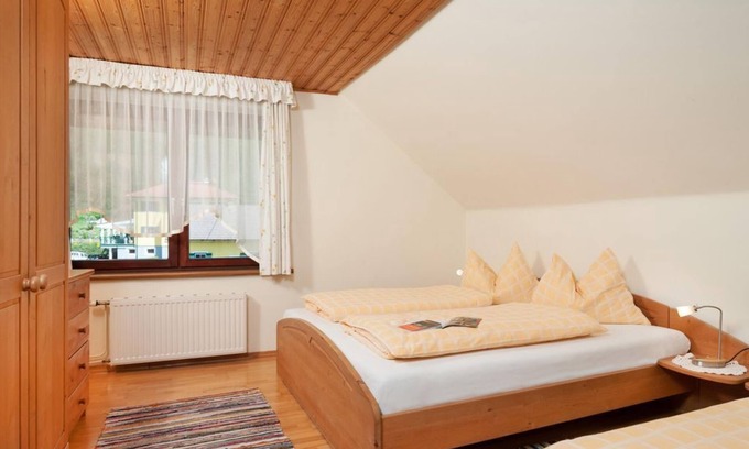 Landskron Other | Ferienwohnung "eiche" für 2-5 Personen - Sonnhof