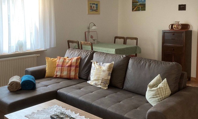 Glems Apartment | Ferienwohnung Erdgeschoß mit Terrasse, 54qm, Max. 2 Personen