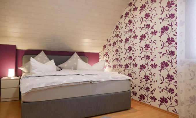 Mahlberg Apartment | Ferienwohnung Eva-Maria