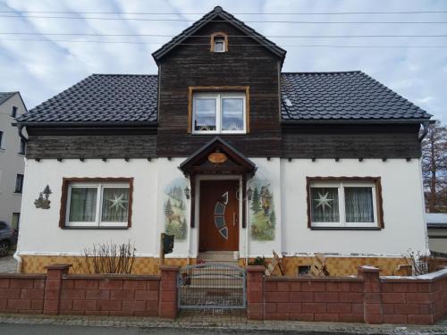 Crottendorf Apartment | Ferienwohnung Fam. Schwind