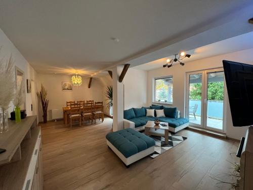 Zella-Mehlis Apartment | Ferienwohnung Familie Büchel