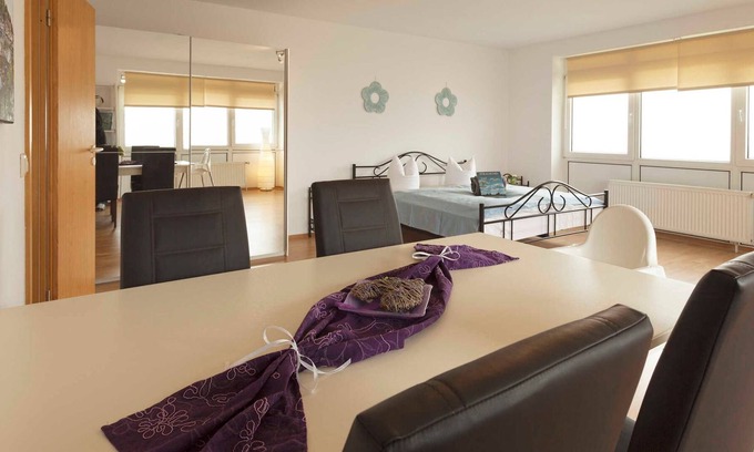 Stralsund Apartment | Ferienwohnung Family - Motel Stralsund