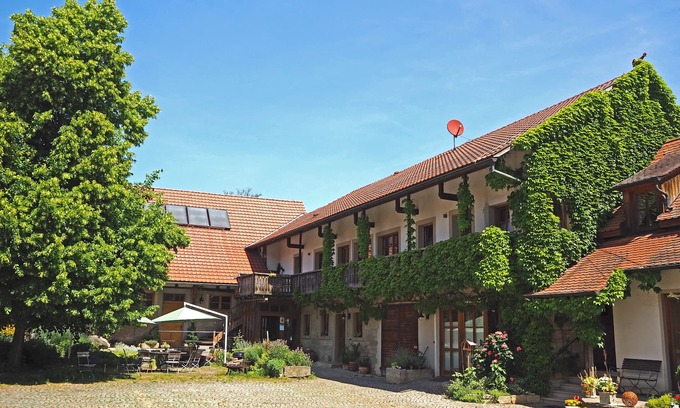 Auernhofen Apartment | Ferienwohnung "feuerstein"auf dem Bio-bauernhof
