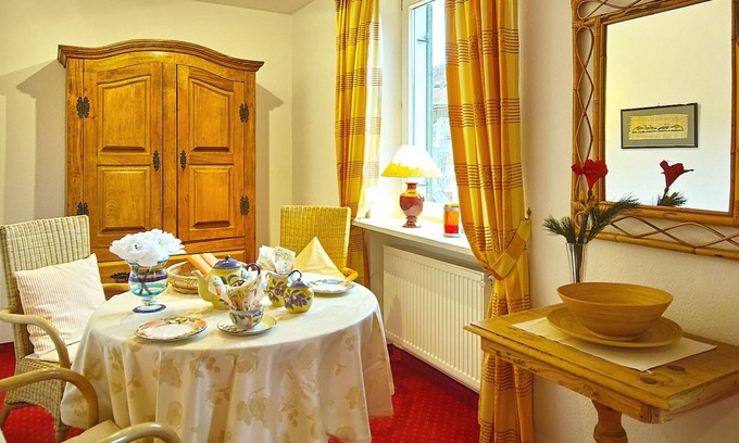 Bad Faulenbach Apartment | Ferienwohnung Frauenschuh